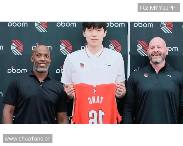 比卢普斯谈季前赛首发轮换希望外界理性解读球队策略 比卢普斯谈季前赛首发轮换希望外界理性解读球队策略