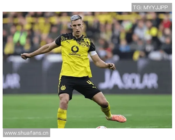 多特欲续约施洛特贝克年薪1400万否则将考虑转会出售