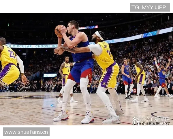 穆雷伤退致掘金缺乏稳定得分点约基奇孤军奋战难以逆转局势